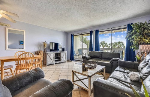 Holiday Isle Condo | 88 m² Condo ∙ 2 bedrooms ∙ 6 guests
