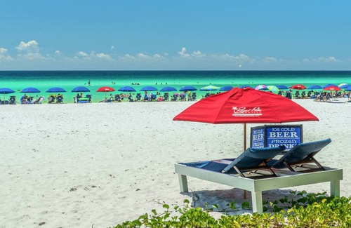Miramar Beach Condo | 96 m² Condo ∙ 2 bedrooms ∙ 8 guests