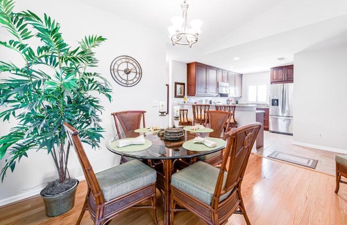 Trafalgar House | A Jungle Within