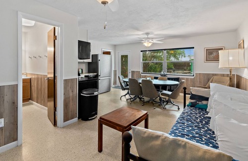 Satellite Beach House | (AB) SPACE FORCE SUITES - 2BR's W/ BEACH ACCESS