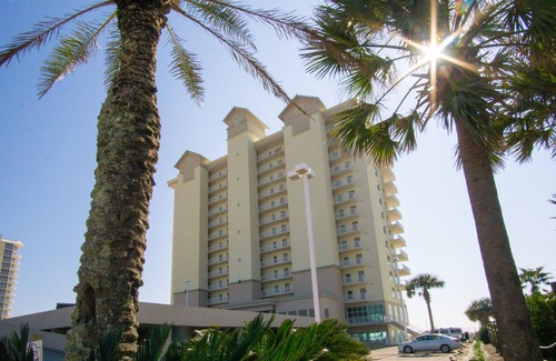 Gulf Shores Condo | Amazing condo with DIRECT View! Great rates! Check us out!