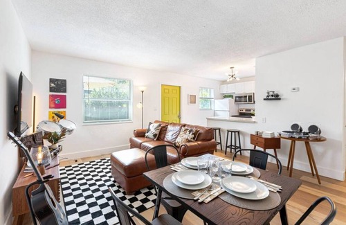 Sailboat Bend Apartment | Apartment ∙ 2 bedrooms ∙ 4 guests