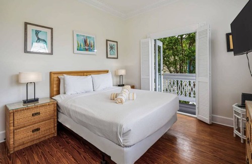 Old Town Apartment | Apartment ∙ 2 bedrooms ∙ 9 guests