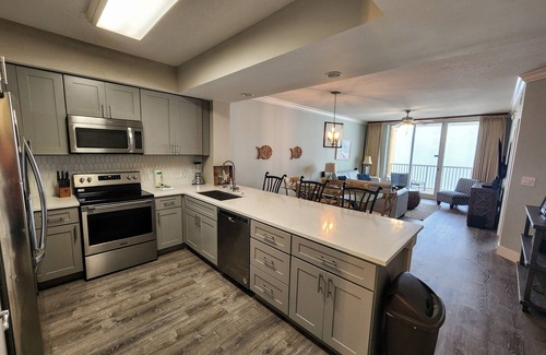 Fort Walton Beach Condo | Azure 607 | 35%+ Off Now Thru 3/1/26