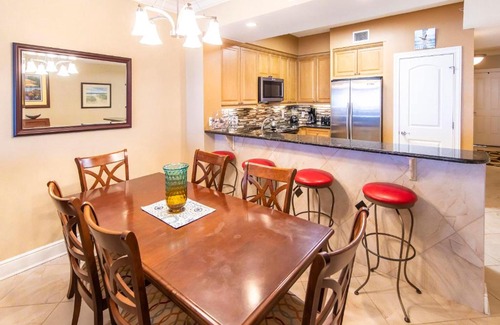 Fort Walton Beach Apartment | Azure #610