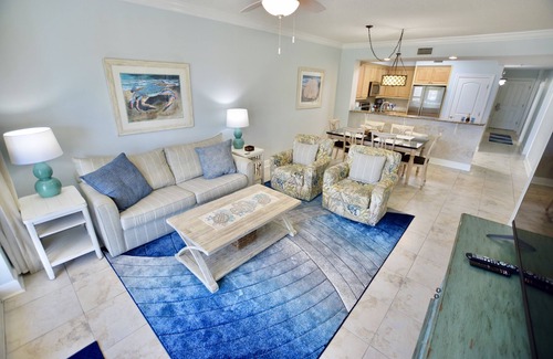 Fort Walton Beach Condo | Azure Resort #209 ~Direct Beachfront! ~Free Beach Service! ~Fantastic Resort!