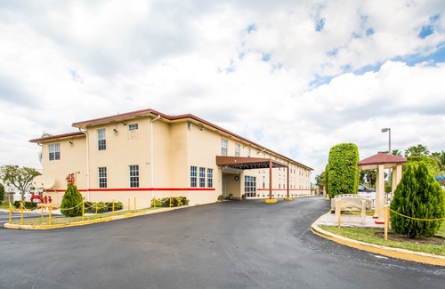 Florida City Hotel | Baymont by Wyndham Florida City