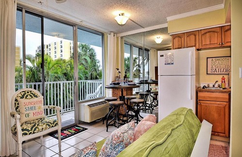 Clearwater Beach Apartment | Bayside Condos 18