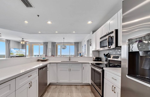 Fort Morgan Condo | Beach Club A-801~East Corner Unit, In/Outdoor Pools, Sauna, Hot Tub + $400 in FREE Activities Daily