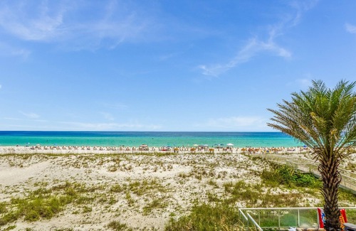 Villa Primera Apartment | Beach Club Resort Residence and Spa