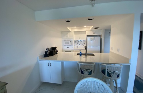 Stuart Condo | Beach Front Condominium on the beautiful Florida Atlantic Coast