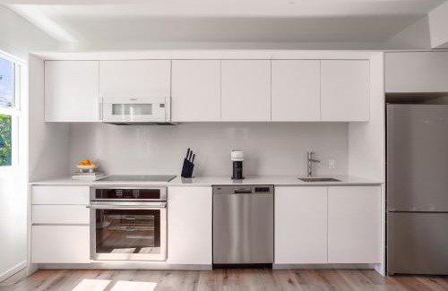 Buena Vista Apartment | Beach Haus Design District