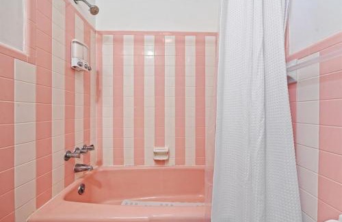 Lauderdale-by-the-Sea House | Beach House - 2BED, 2BATH, Private - Walk to Beach