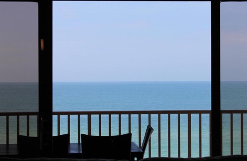 Indian Shores House | Beach Palms by Florida Lifestyle Vacation Rentals