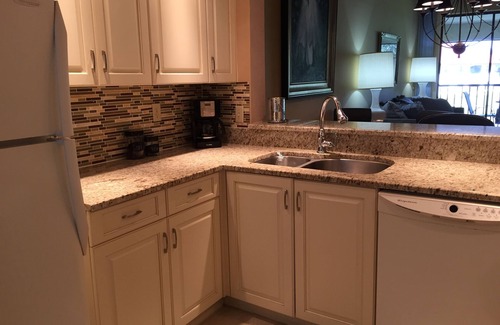 Trailer Estates Condo | Beautiful 2 Bedroom 2 bath Fully Furnished Condo Close To Beaches