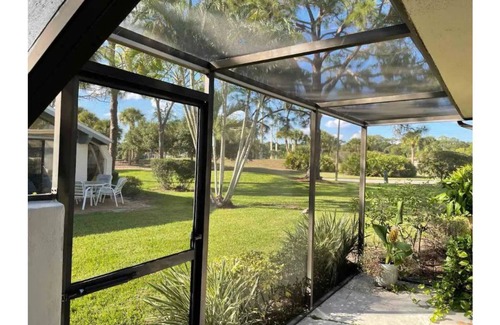 The Meadows House | Beautiful 3 bedroom townhouse