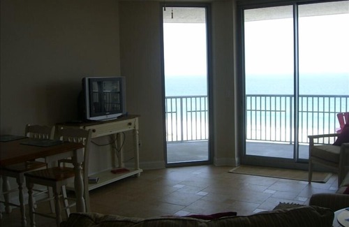 Pensacola Beach Condo | Beautiful unit at Emerald Dolphin Condominiums!