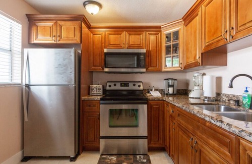 Florida North Atlantic Coast Apartment | Beautifully Renovated Palm Beach Gardens Apartment