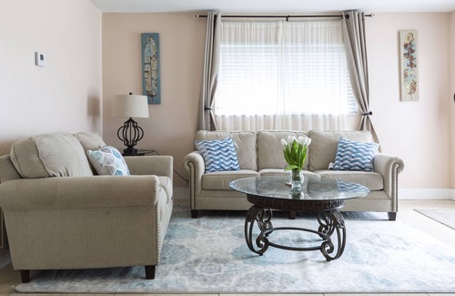 Florida North Atlantic Coast Apartment | Beautifully Renovated Palm Beach Gardens Apartment