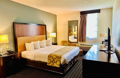 Florida City Hotel | Belmont Inn & Suites