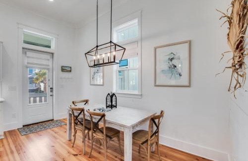 Orange Beach House | BK's Cottage BVR14 by Liquid Life