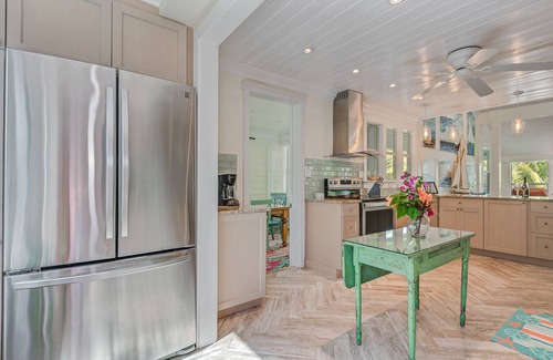North Captiva House | BLUE MANGO - Tropical Seclusion Steps from the Beach