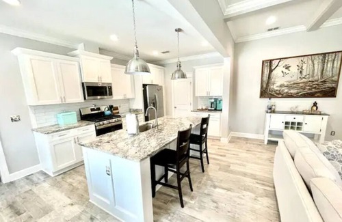 Carrabelle House | Blue Pelican Entire House (NEW) Weekly Rental