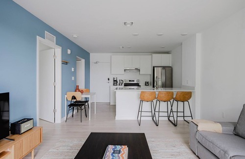 Little Ranches Apartment | Blueground | Hollywood, pool & w/d, nr beach