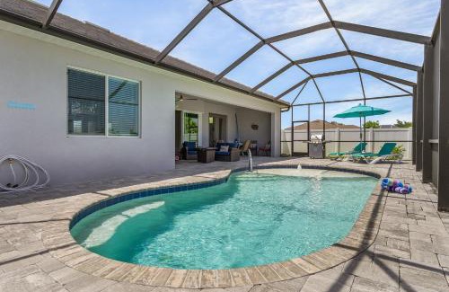 Trafalgar House | BRAND NEW! Gulf Access, Heated Saltwater Pool - Papa