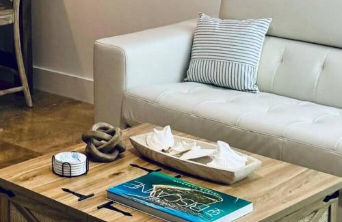 Key Biscayne Apartment | BRAND NEW! Lovely 1 Bedroom with Pool by the Beach