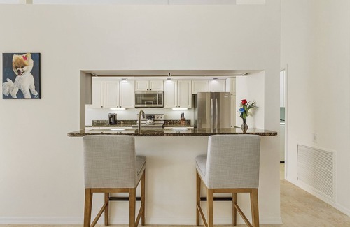 Bonita Bay House | Carriage House in Bonita Bay - 7 min from beach!