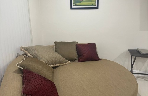 Lauderhill House | Charming 2-bedroom house in cool Fort Lauderdale with WiFi, AC