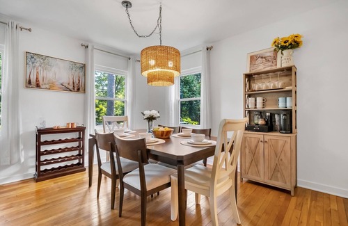 Tallahassee House | Charming 3/2 Midtown Home. Minutes from FSU. Fenced Backyard. Pet-Friendly.