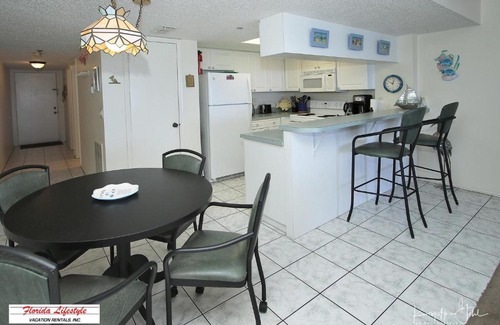 Indian Shores House | Chateaux by Florida Lifestyle Vacation Rentals