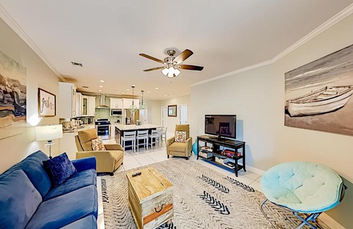 Naples Park House | Chic Gulf Getaway