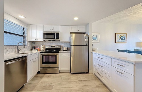Belle Vista Condo | Coastal Oasis | Beachfront & Prime Spot