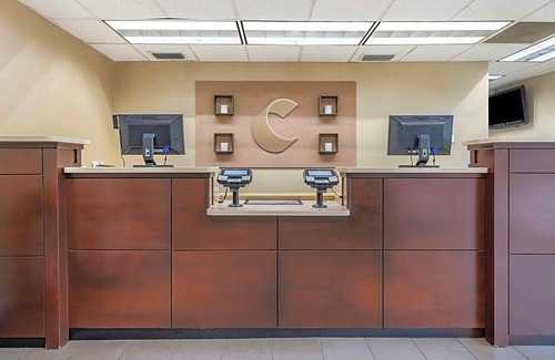 DeLand Hotel | Comfort Inn & Suites DeLand - near University