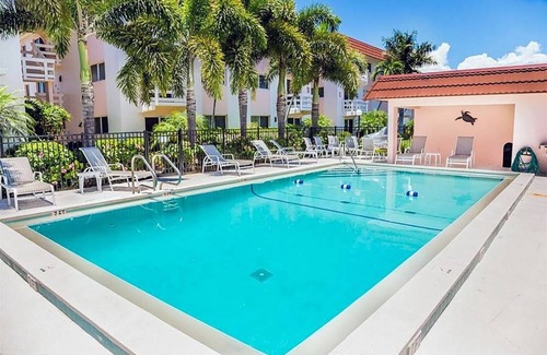 Sanibel Condo | Condo ∙ 2 bedrooms ∙ 6 guests
