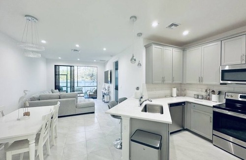 Naples House | Cozy new construction townhome.