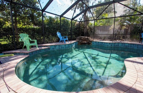 Crystal Beach House | Crystal Beach Pool Home