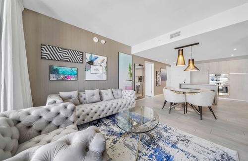 Hallandale Beach Condo | ★DIRECT OCEAN VIEW 2BDR/2BA CONDO 2 MIN TO OCEAN