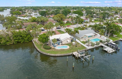 Shore Acres House | Dolphin Bayou