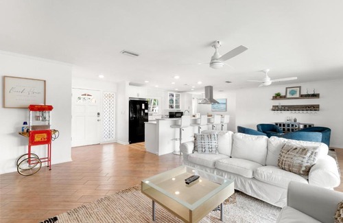 Shore Acres House | Dolphin Bayou