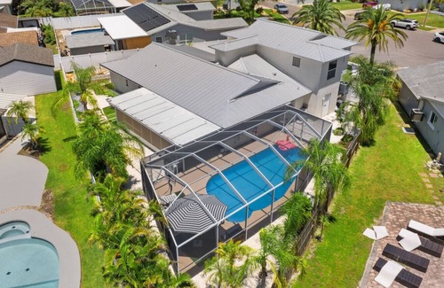 Bay Crest Park Apartment | Doral Beach Tampa #2
