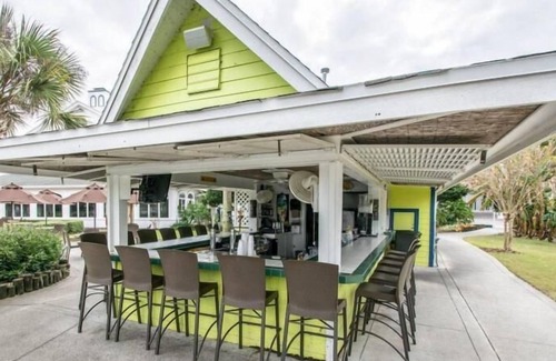 Crystal River House | Dream Destination! Lovely Unit, Golf, Pool, Tiki Bar, Spa, Restaurants, Parking