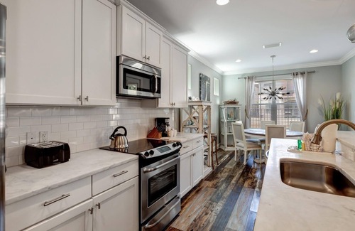Villa Lago House | Elegant 4BR/4BA Retreat | Sleeps 12 | Sandestin Luxury