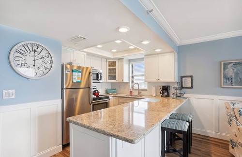 North Redington Beach Condo | Emerald Isle 401 Beautiful Updates! Beach Front|Amazing view from Balcony!
