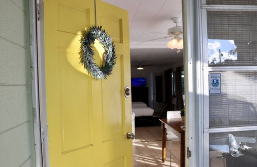 Disston Heights Apartment | Enjoy This Amazing Suite Until The End Of Oct. 2023