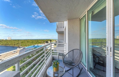 East Fort Lauderdale Condo | Eternal Sunrise