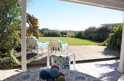 Atlantic Shores House | Family friendly Oceanfront Duplex at the Beach 🏖